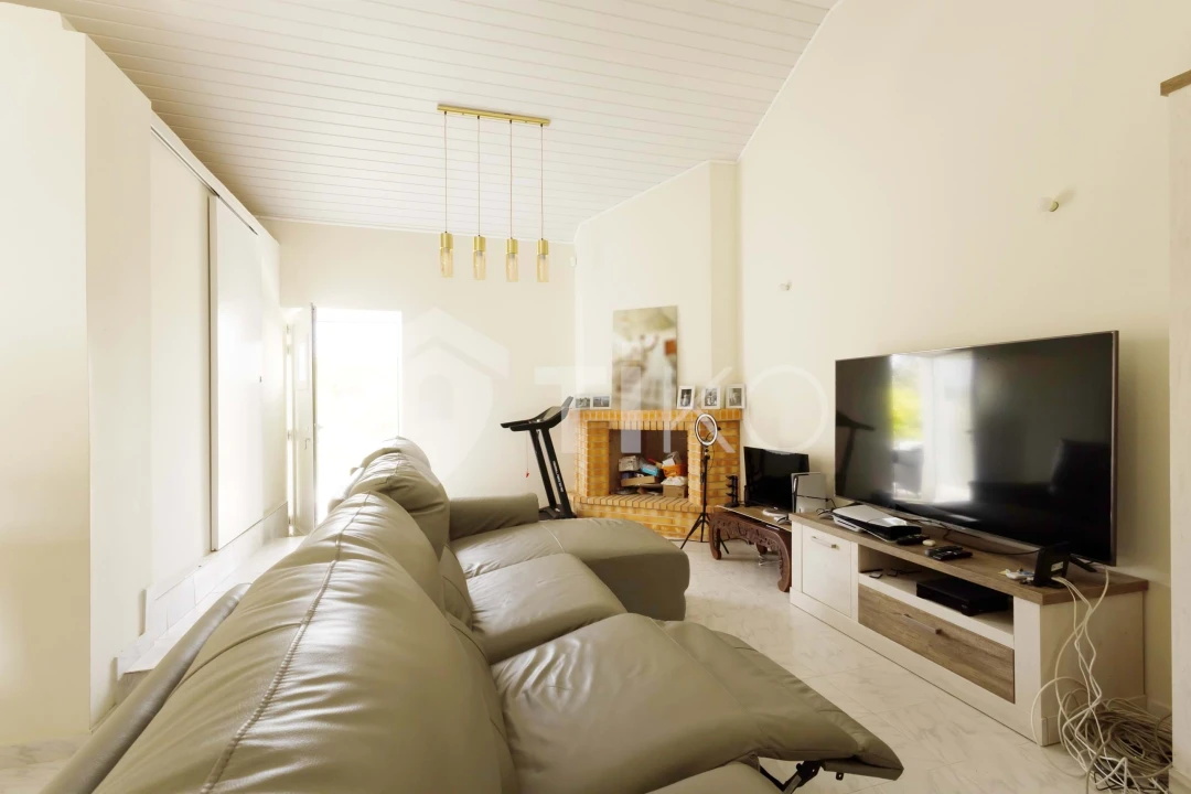 Moradia T4 para Venda em Castanheira do Ribatejo e Cachoeiras Foto 3