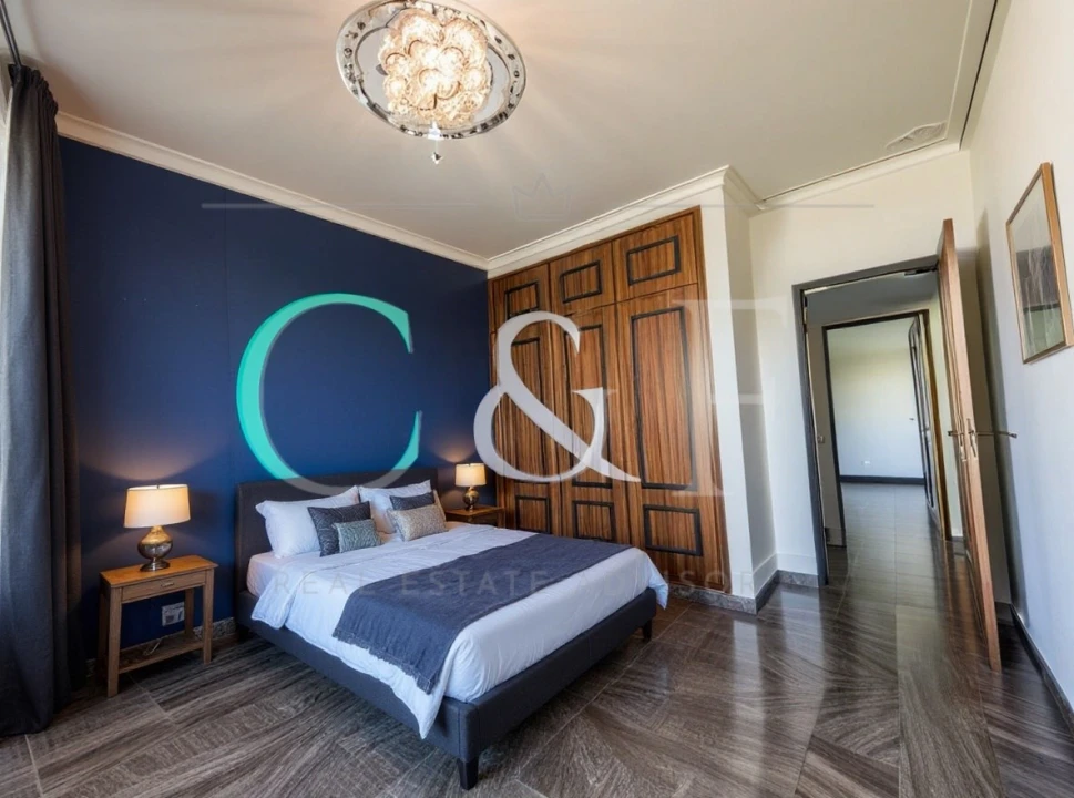 Apartamento T4 para Venda em Gaio-Rosário e Sarilhos Pequenos Foto 2