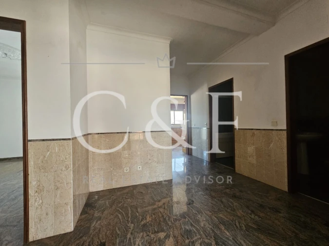 Apartamento T4 para Venda em Gaio-Rosário e Sarilhos Pequenos Foto 6