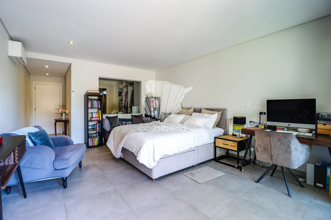 Moradia T4 para Venda em Estômbar e Parchal Foto 14