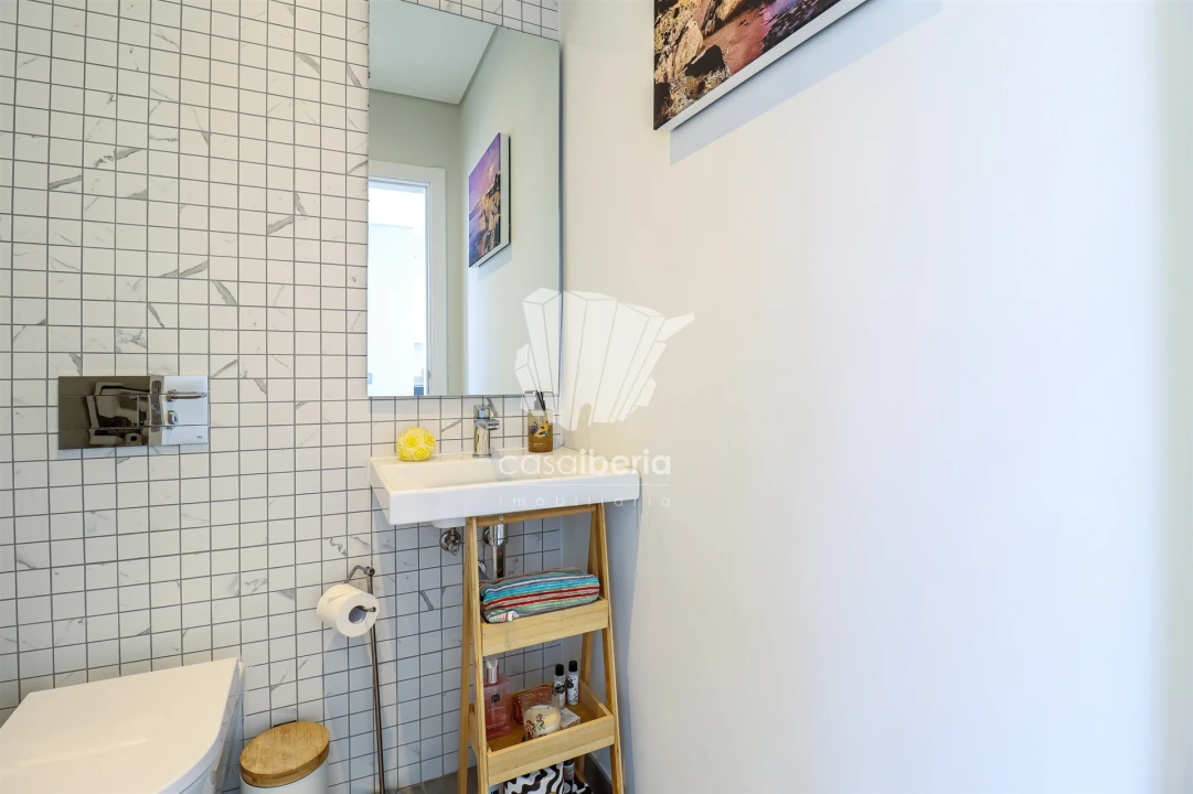 Moradia T4 para Venda em Estômbar e Parchal Foto 23