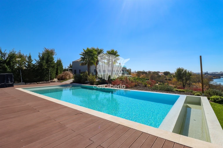 Moradia T4 para Venda em Estômbar e Parchal Foto 50