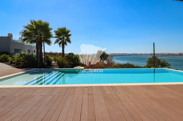 Moradia T4 para Venda em Estômbar e Parchal Foto 48