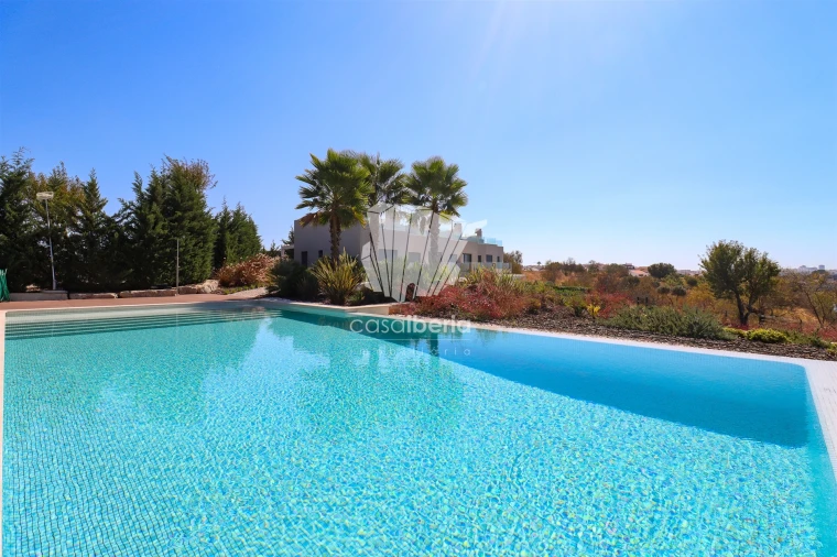 Moradia T4 para Venda em Estômbar e Parchal Foto 51