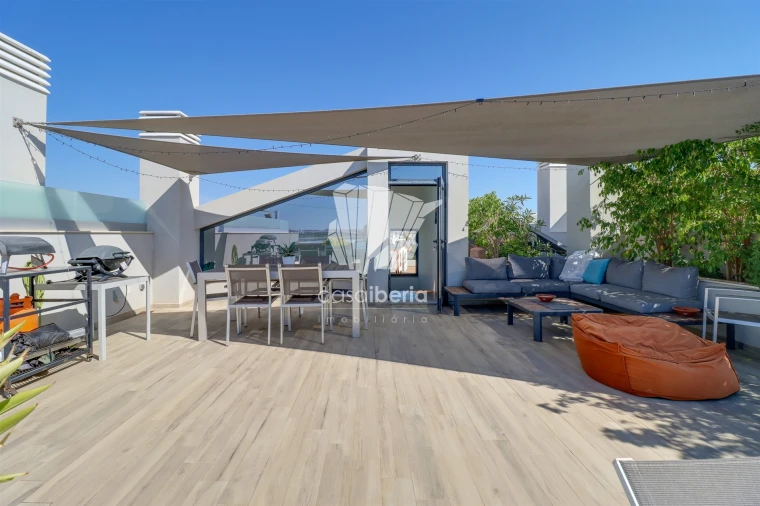 Moradia T4 para Venda em Estômbar e Parchal Foto 11