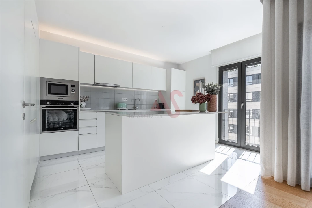 Apartamento T2 para Arrendamento em Candoso Santiago e Mascotelos Foto 10