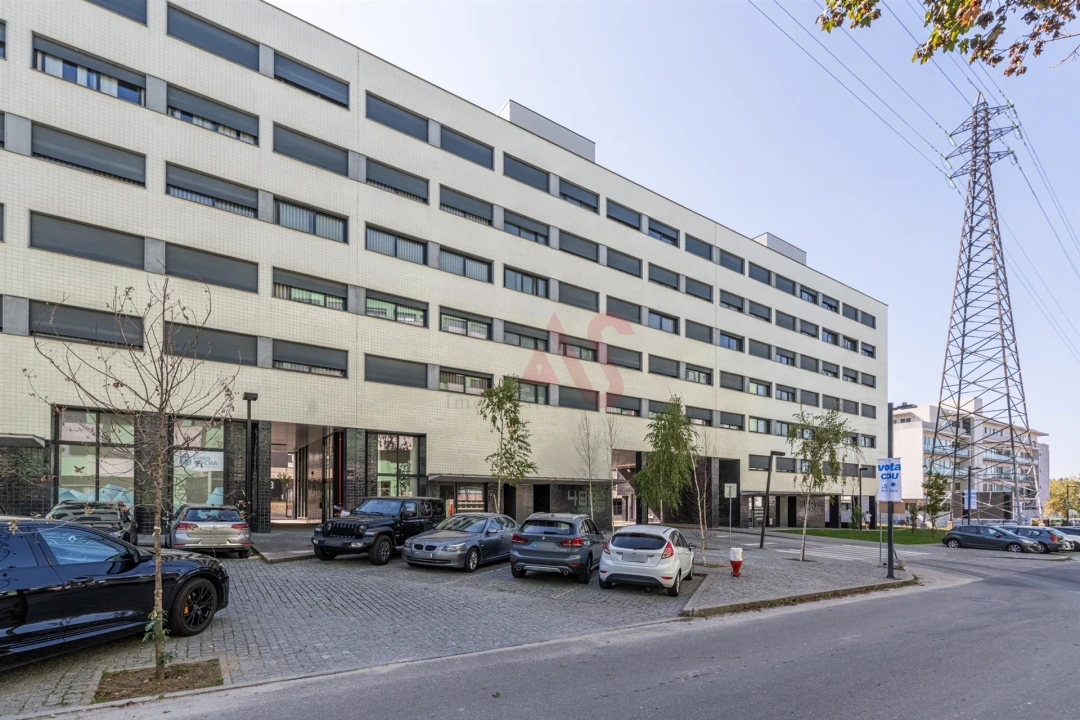 Apartamento T2 para Arrendamento em Candoso Santiago e Mascotelos Foto 1