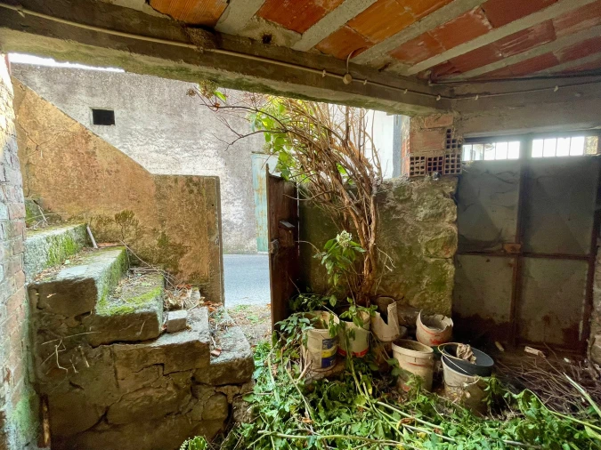 Moradia T2 para Venda em Lobão da Beira Foto 5