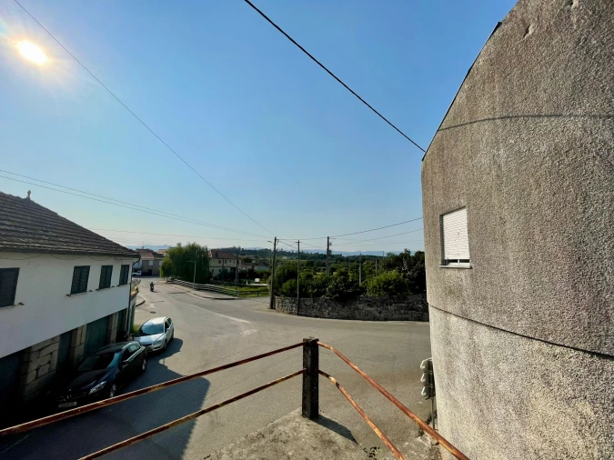 Moradia T2 para Venda em Lobão da Beira Foto 3