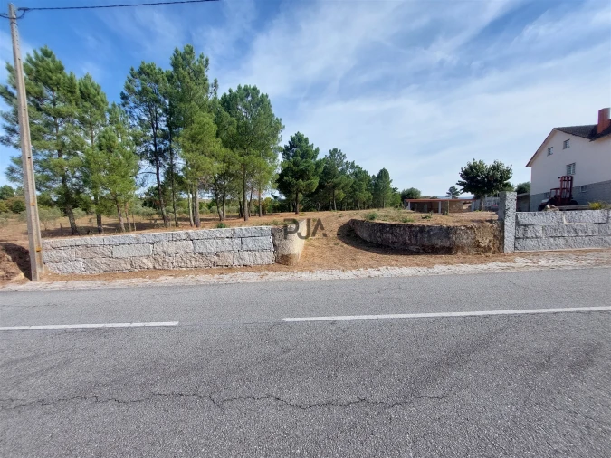 Terreno para Venda em Juncais, Vila Ruiva e Vila Soeiro do Chão