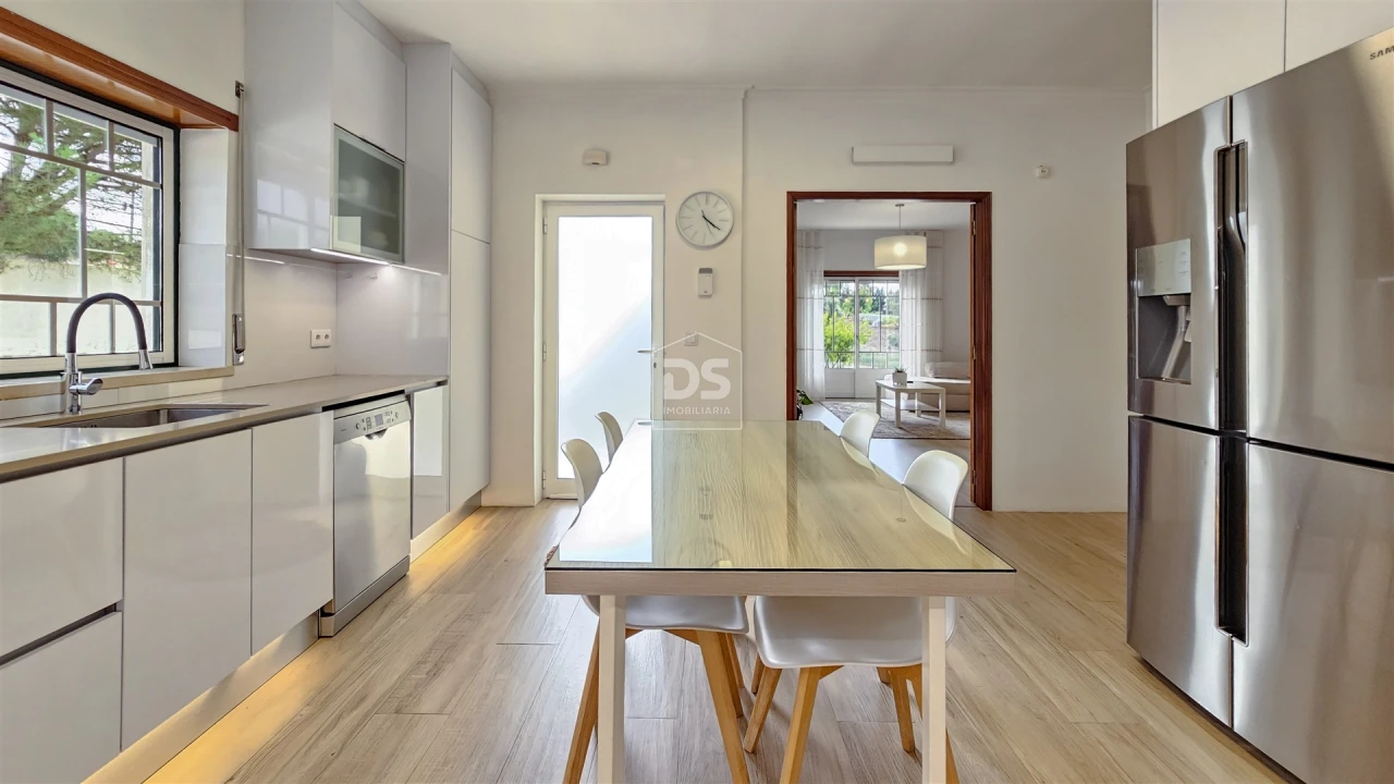 Moradia T3 para Venda em Arrabal Foto 1