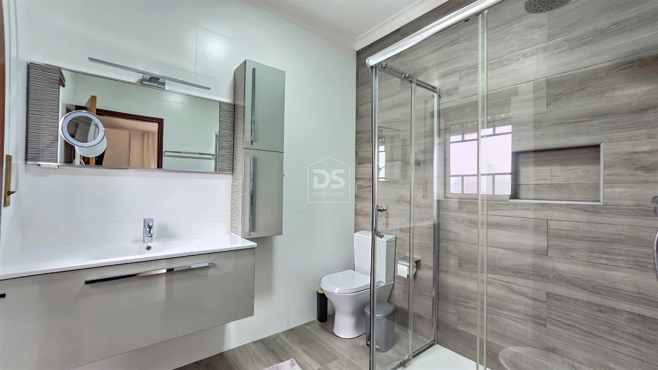 Moradia T3 para Venda em Arrabal Foto 52