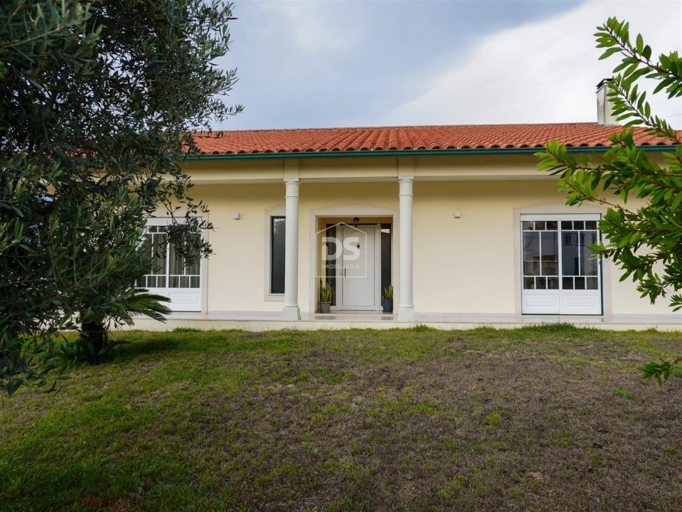 Moradia T3 para Venda em Arrabal Foto 6