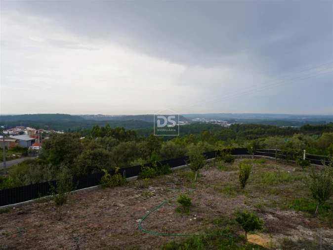 Moradia T3 para Venda em Arrabal Foto 21