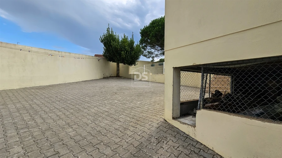 Moradia T3 para Venda em Arrabal Foto 19