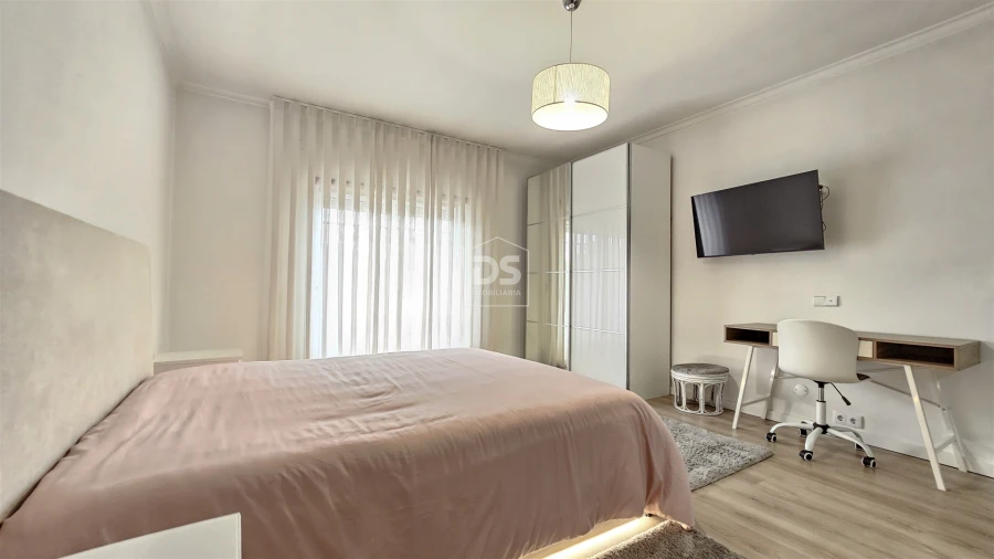 Moradia T3 para Venda em Arrabal Foto 46