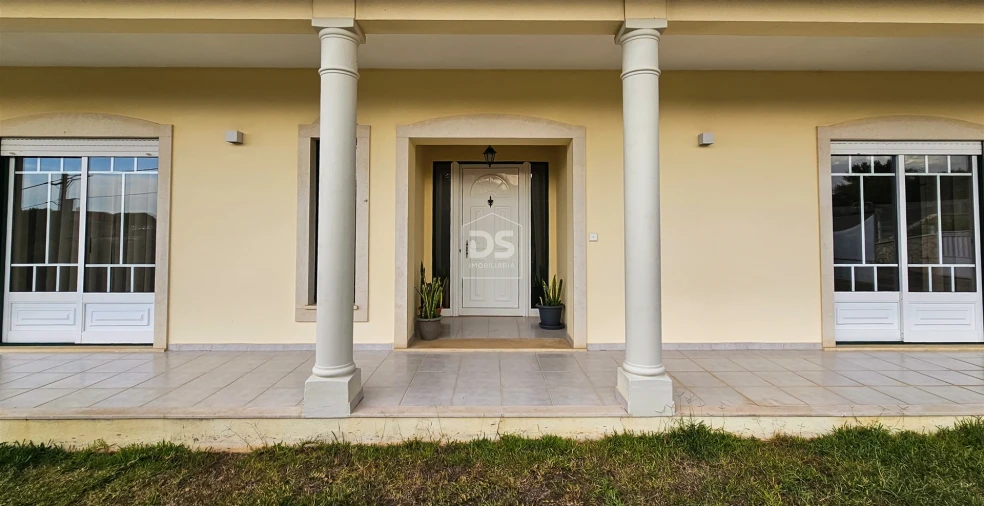 Moradia T3 para Venda em Arrabal Foto 8