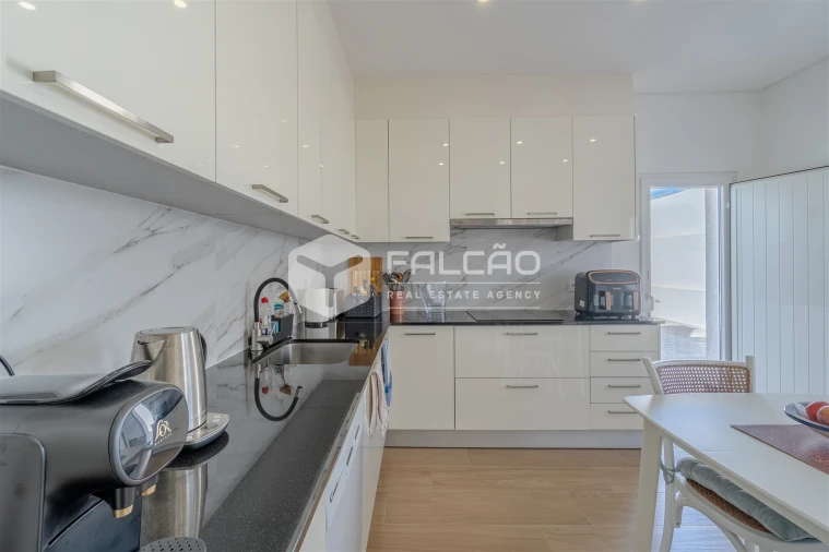 Moradia T5 para Venda em Romeira e Várzea Foto 16