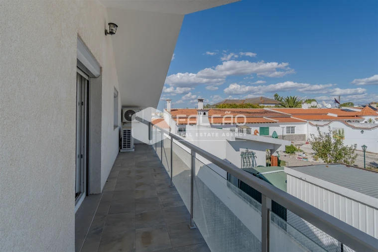 Moradia T5 para Venda em Romeira e Várzea Foto 30