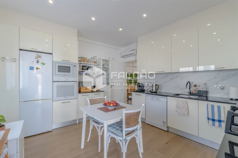 Moradia T5 para Venda em Romeira e Várzea Foto 14