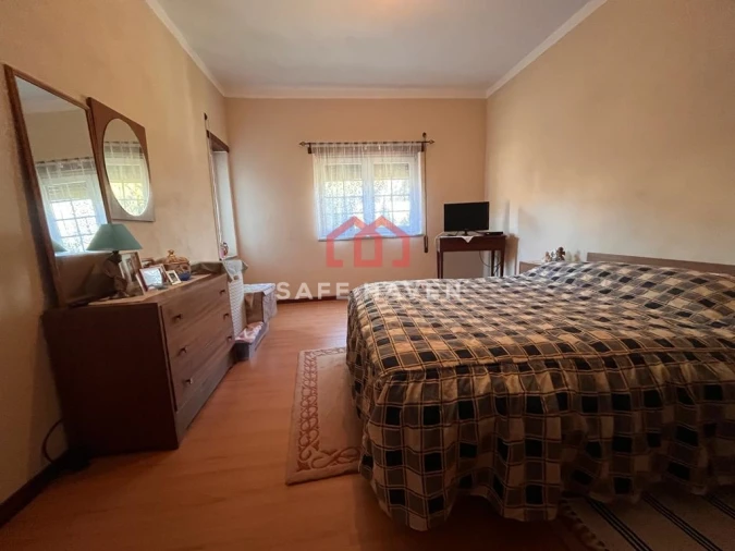 Moradia T3 para Venda em Abrunhosa-A-Velha Foto 8