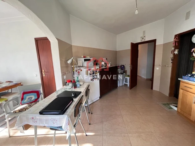 Moradia T3 para Venda em Abrunhosa-A-Velha Foto 7