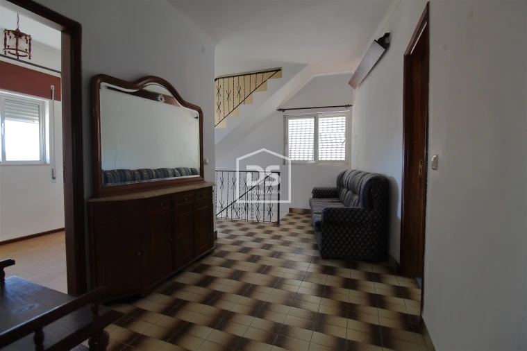 Moradia T4 para Venda em Santiago de Piães Foto 15