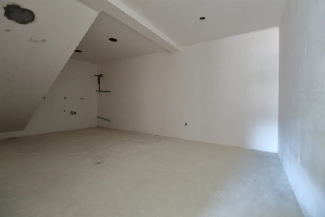 Moradia T4 para Venda em Santiago de Piães Foto 14