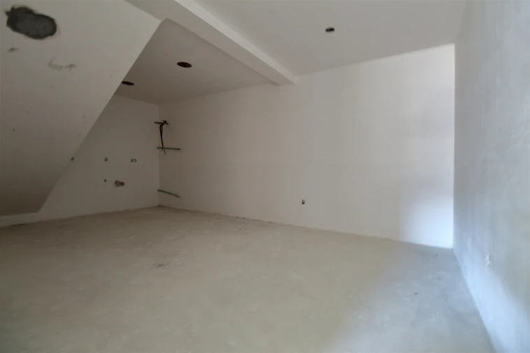 Moradia T4 para Venda em Santiago de Piães Foto 14