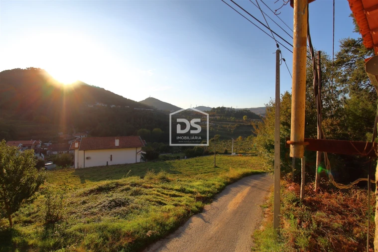 Moradia T2 para Venda em São Martinho de Sardoura Foto 12