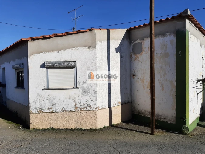 Moradia T0 para Venda em Almodôvar e Graça dos Padrões Foto 2