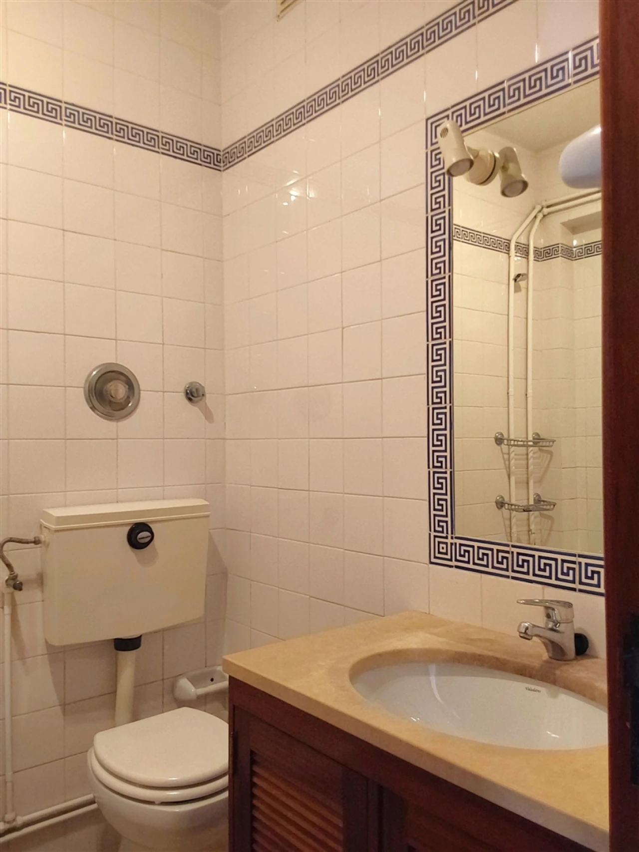 Apartamento T2 para Arrendamento em Aldoar, Foz do Douro e Nevogilde Foto 8