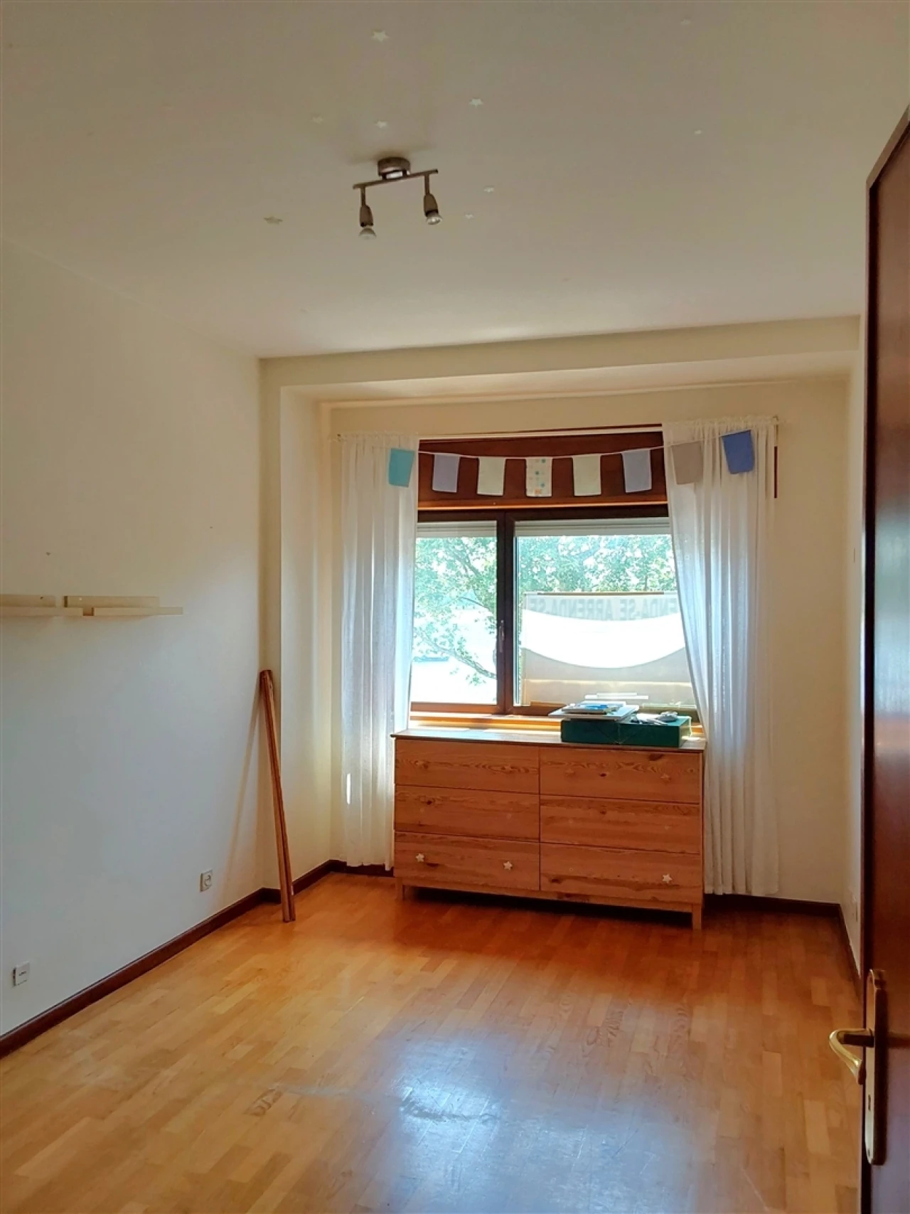 Apartamento T2 para Arrendamento em Aldoar, Foz do Douro e Nevogilde Foto 1
