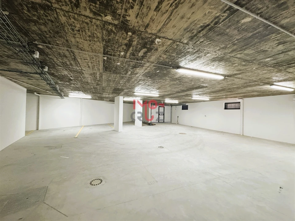 Apartamento T2 para Venda em Santa Maria, São Pedro e Matacães Foto 18