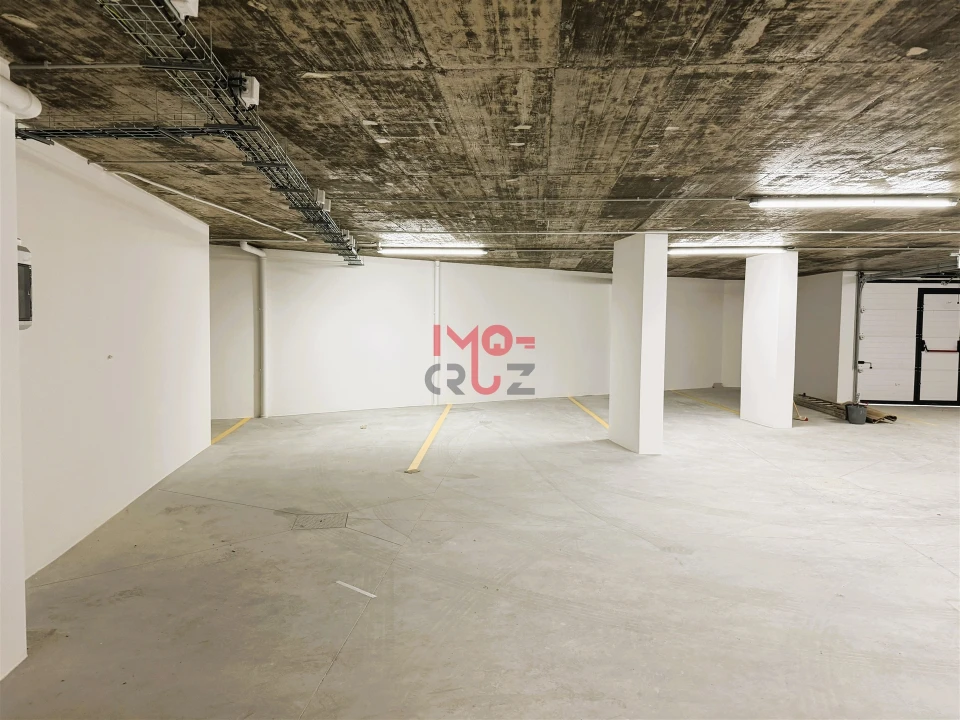 Apartamento T2 para Venda em Santa Maria, São Pedro e Matacães Foto 19