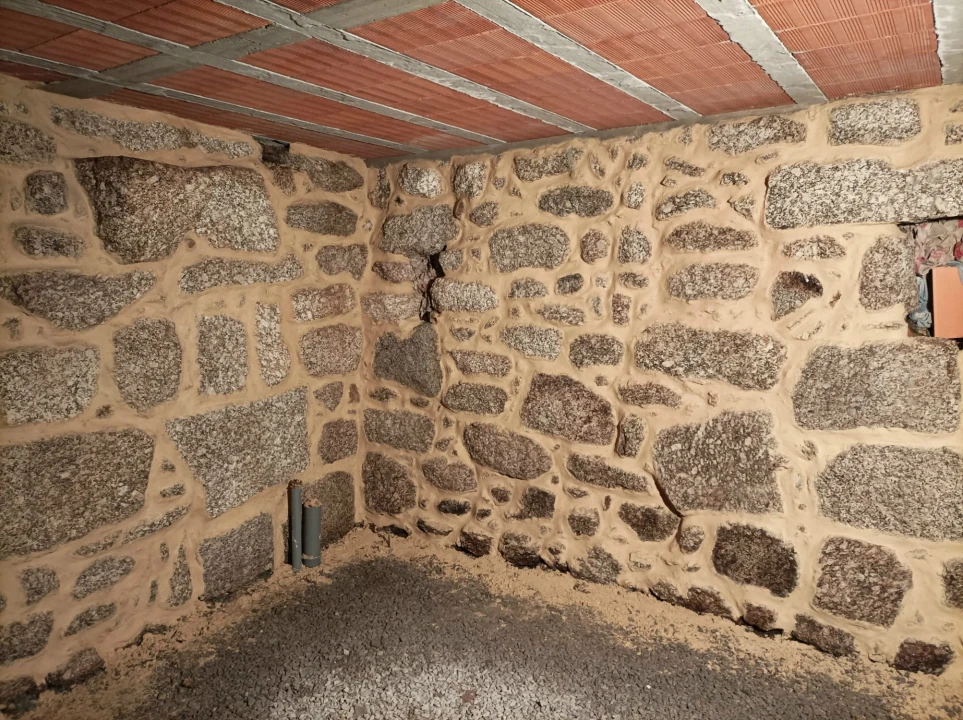 Moradia T0 para Venda em Cantelães Foto 23