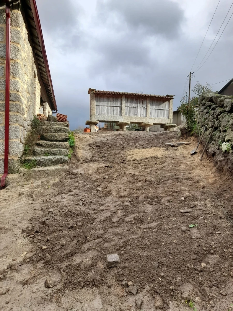 Moradia T0 para Venda em Cantelães Foto 5