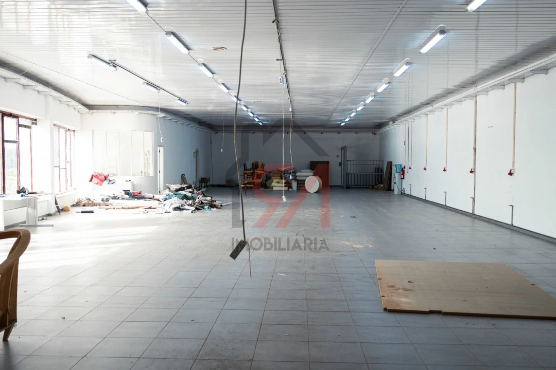 Negócio para Venda em Figueiro Foto 12