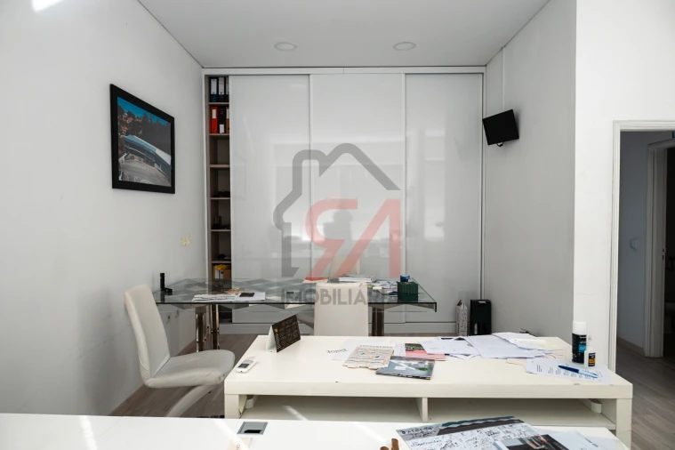 Negócio para Venda em Figueiro Foto 7