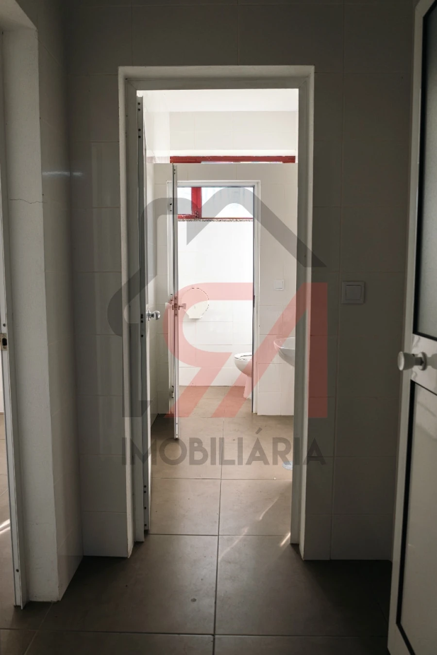 Negócio para Venda em Figueiro Foto 40