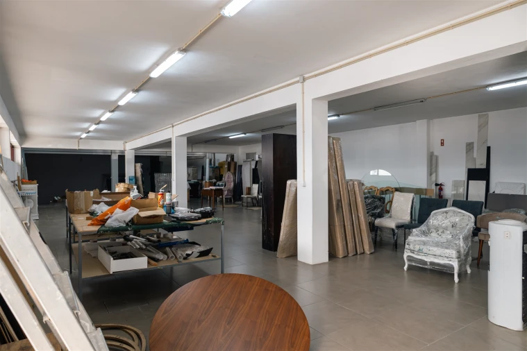 Negócio para Venda em Figueiro Foto 56