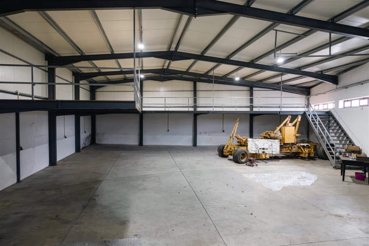 Negócio para Venda em Figueiro Foto 18