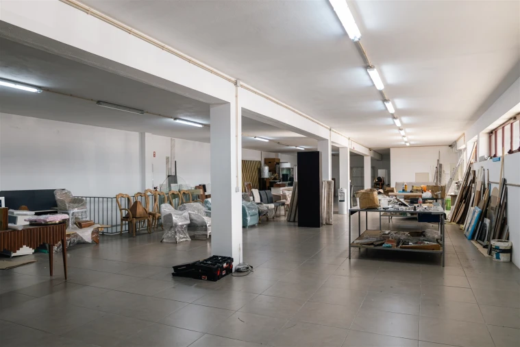 Negócio para Venda em Figueiro Foto 49