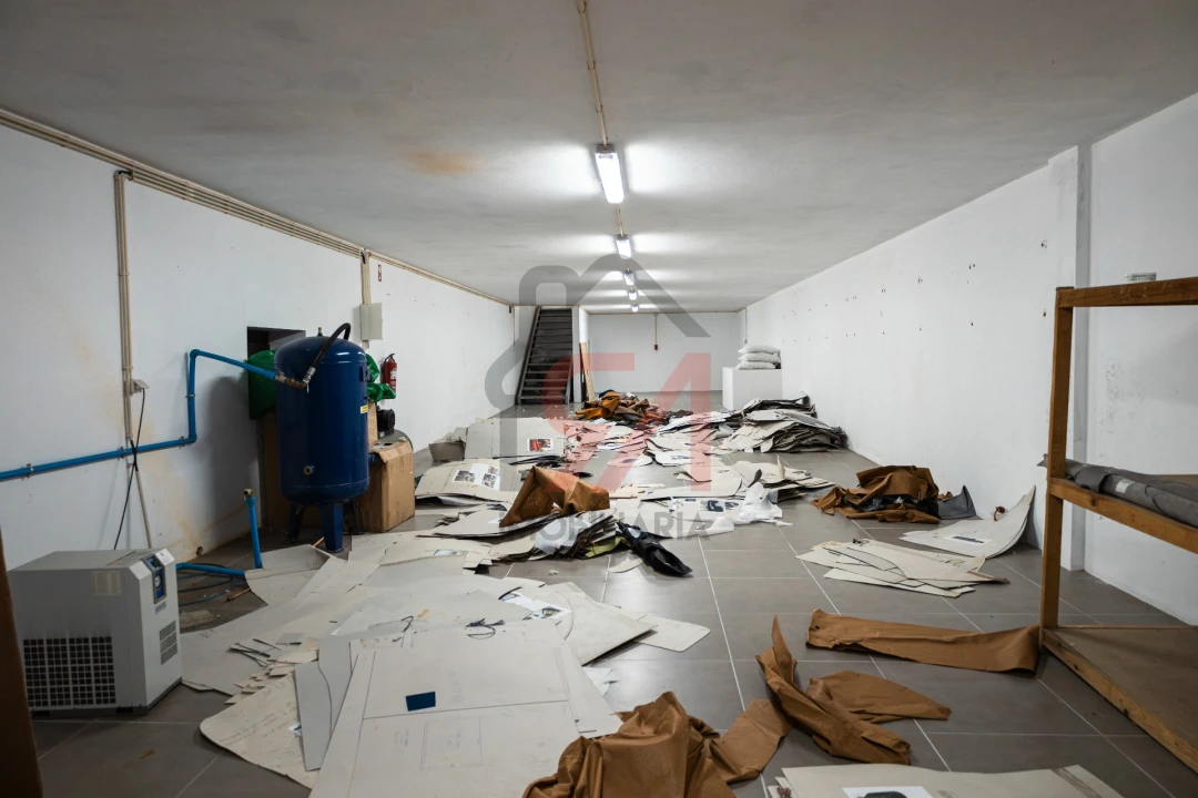 Negócio para Venda em Figueiro Foto 26