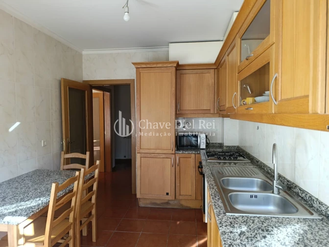 Apartamento T3 para Venda em Satão Foto 2