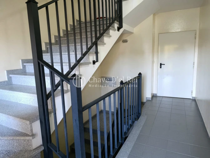 Apartamento T3 para Venda em Satão Foto 20