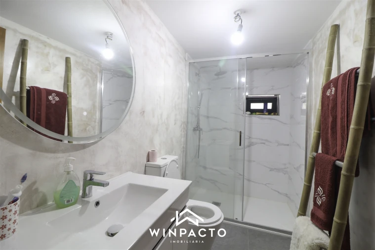 Quinta T2 para Venda em Sezures Foto 16