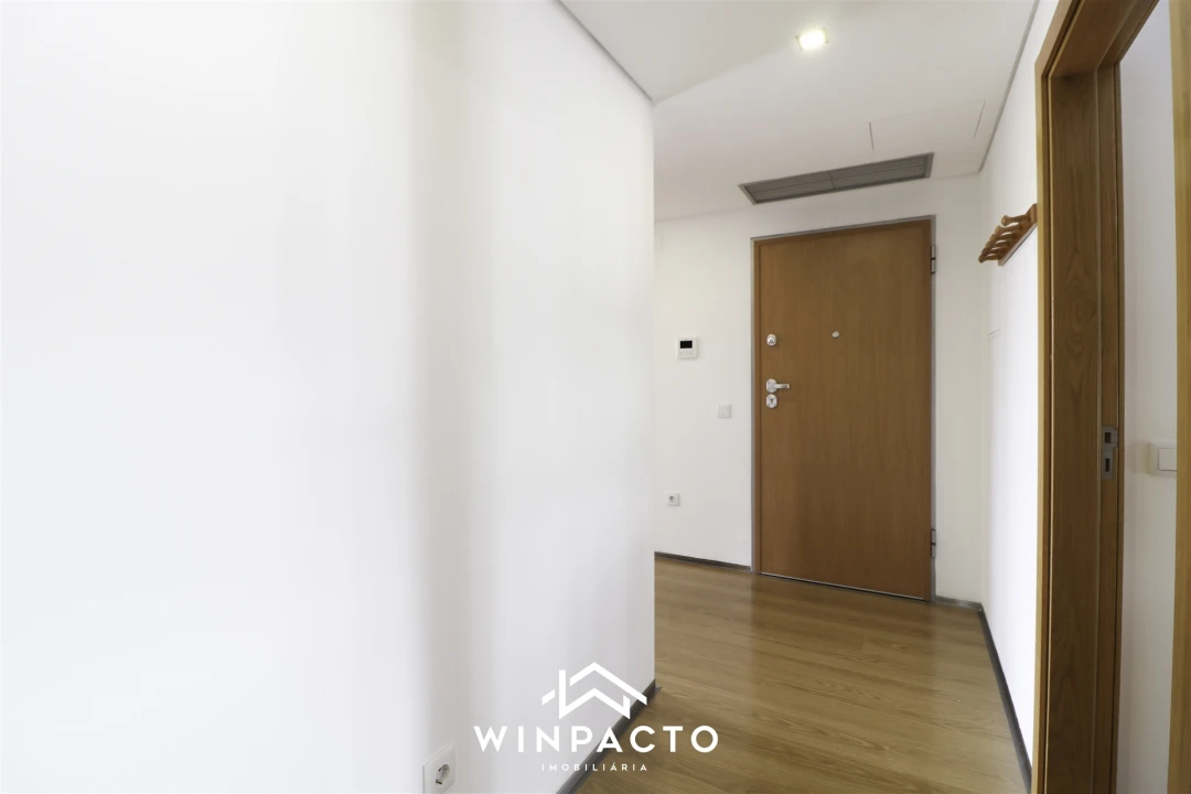 Apartamento T2 para Venda em Vila Nova de Tazem Foto 27
