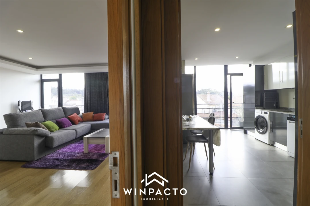 Apartamento T2 para Venda em Vila Nova de Tazem Foto 14