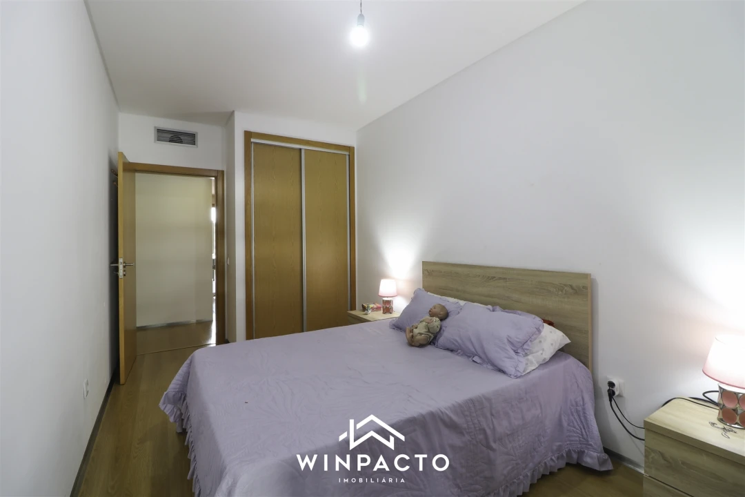 Apartamento T2 para Venda em Vila Nova de Tazem Foto 26
